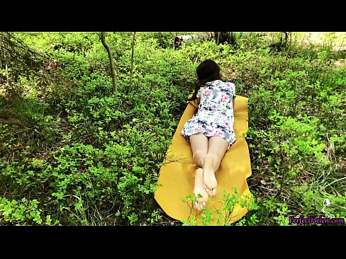 ❤️ Un străin de pe Tinder îmi masturbează păsărica și o fute cu pasiune în pădure ️❌ at porn ro.pornxlxx.ru ﹏